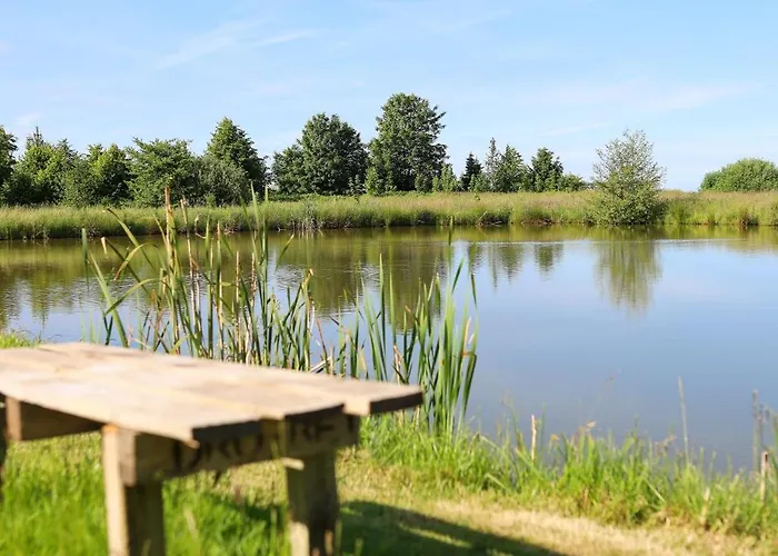 Letniskowe Z Lowiskiem Ustronie Morskie